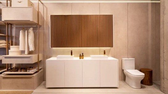 Mobiliário e conforto: Invista em móveis confortáveis, como poltronas, cadeiras de massagem ou futons.